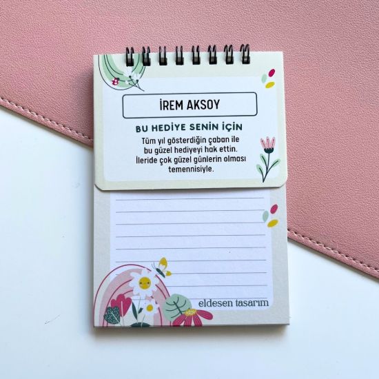 Çiçekli Defter İsme Özel Karne Hediyesi resmi